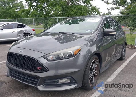 2017 Ford Focus St из США, поврежденный, VIN 1FADP3L94HL227247